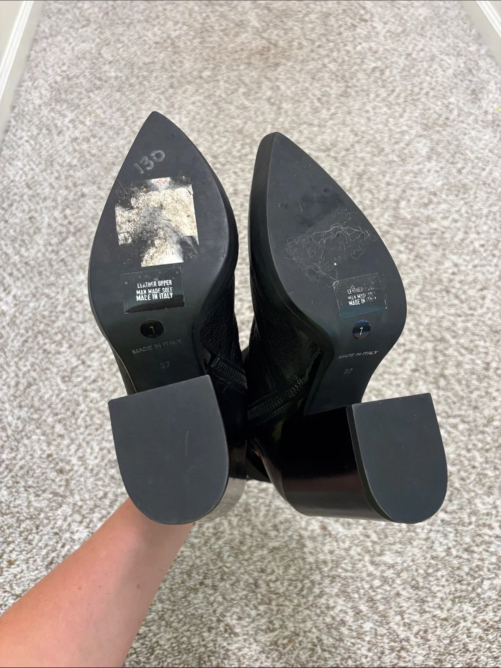 Scarpedarte black leather ankle boots 8.5